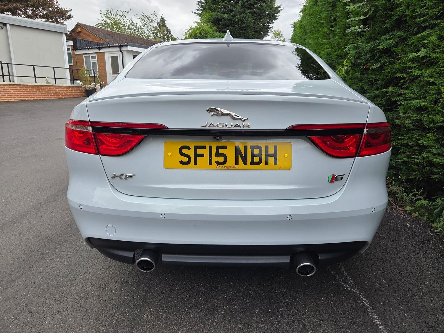 Jaguar XF