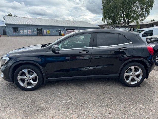 Mercedes Benz GLA Class