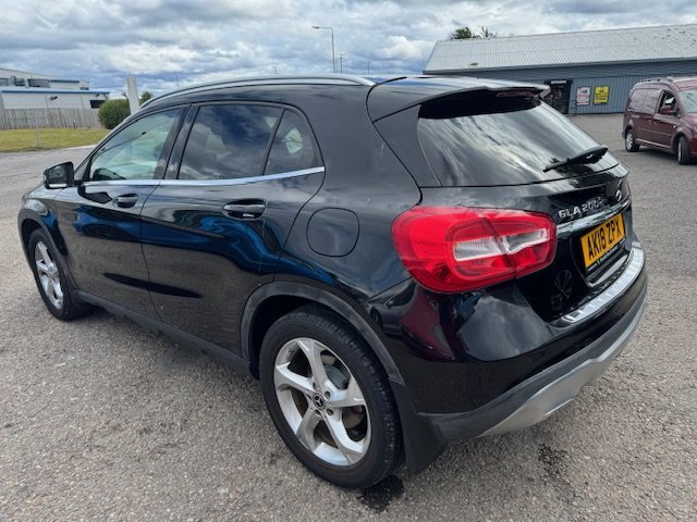 Mercedes Benz GLA Class