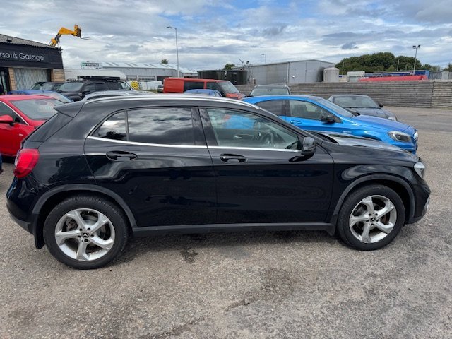 Mercedes Benz GLA Class