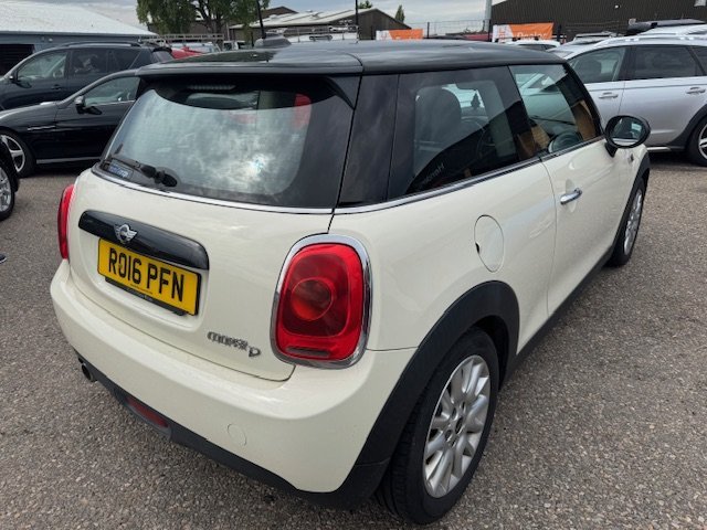 MINI Hatch
