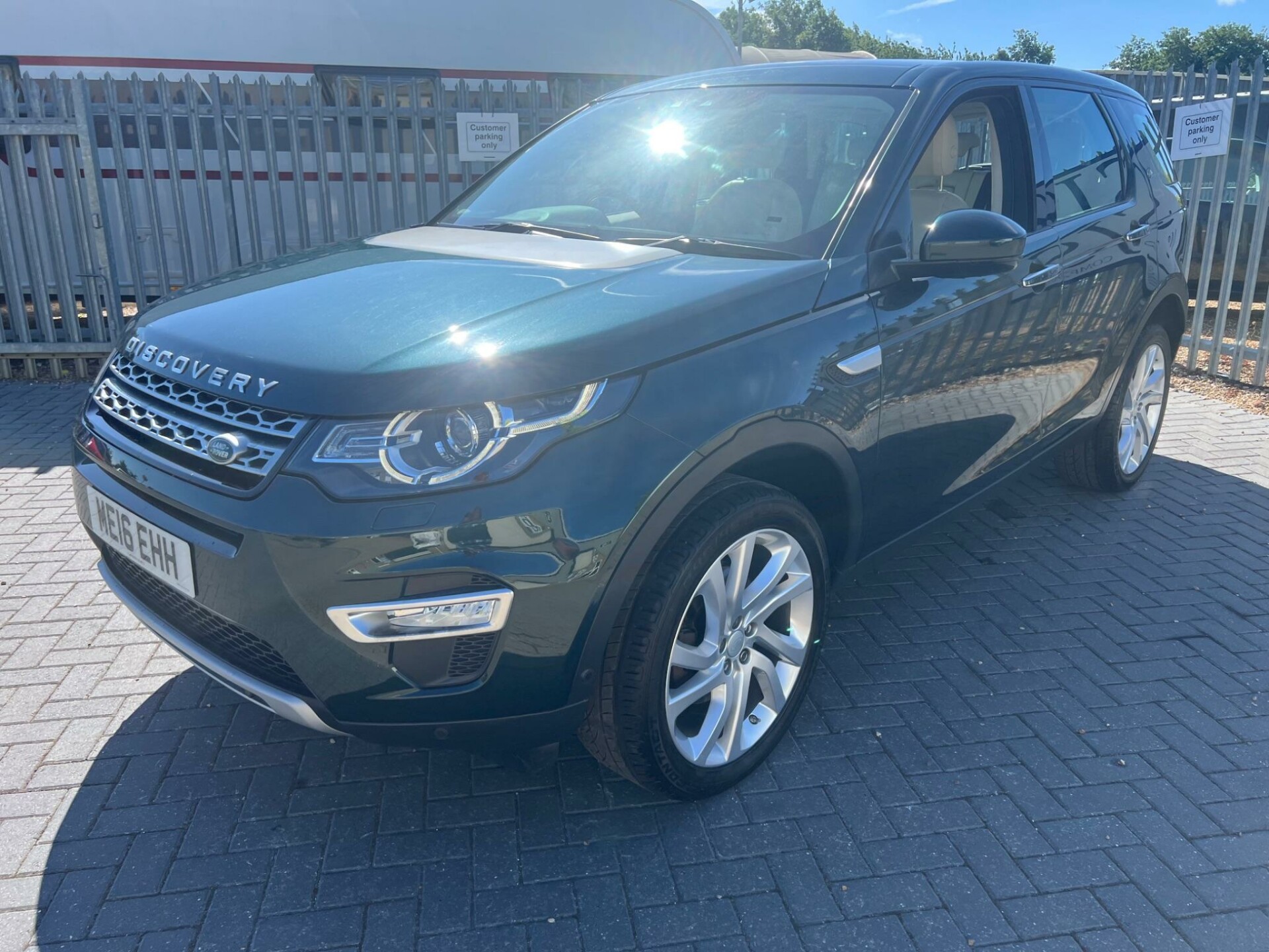 Land Rover Discovery Sport