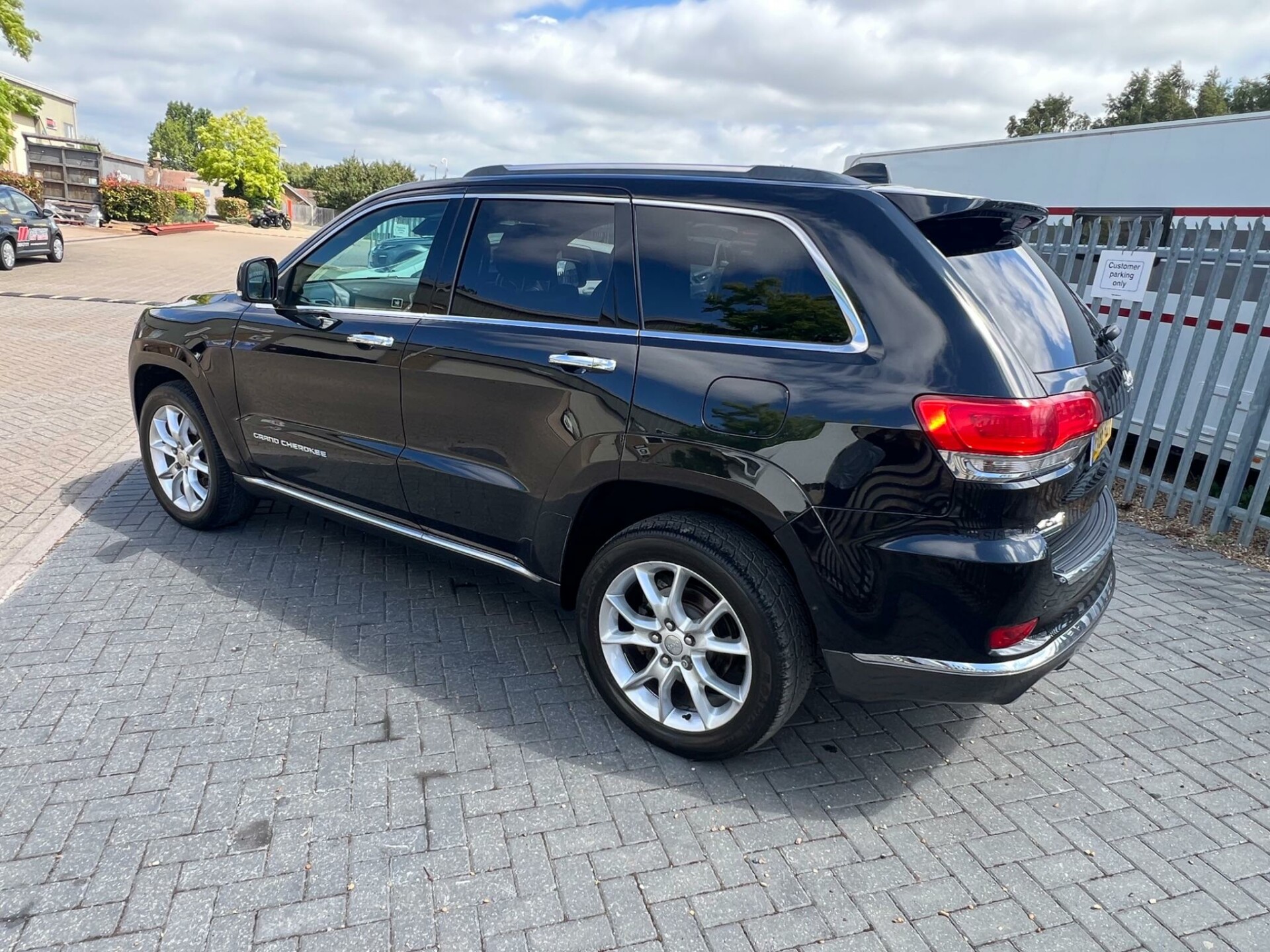 Jeep Grand Cherokee