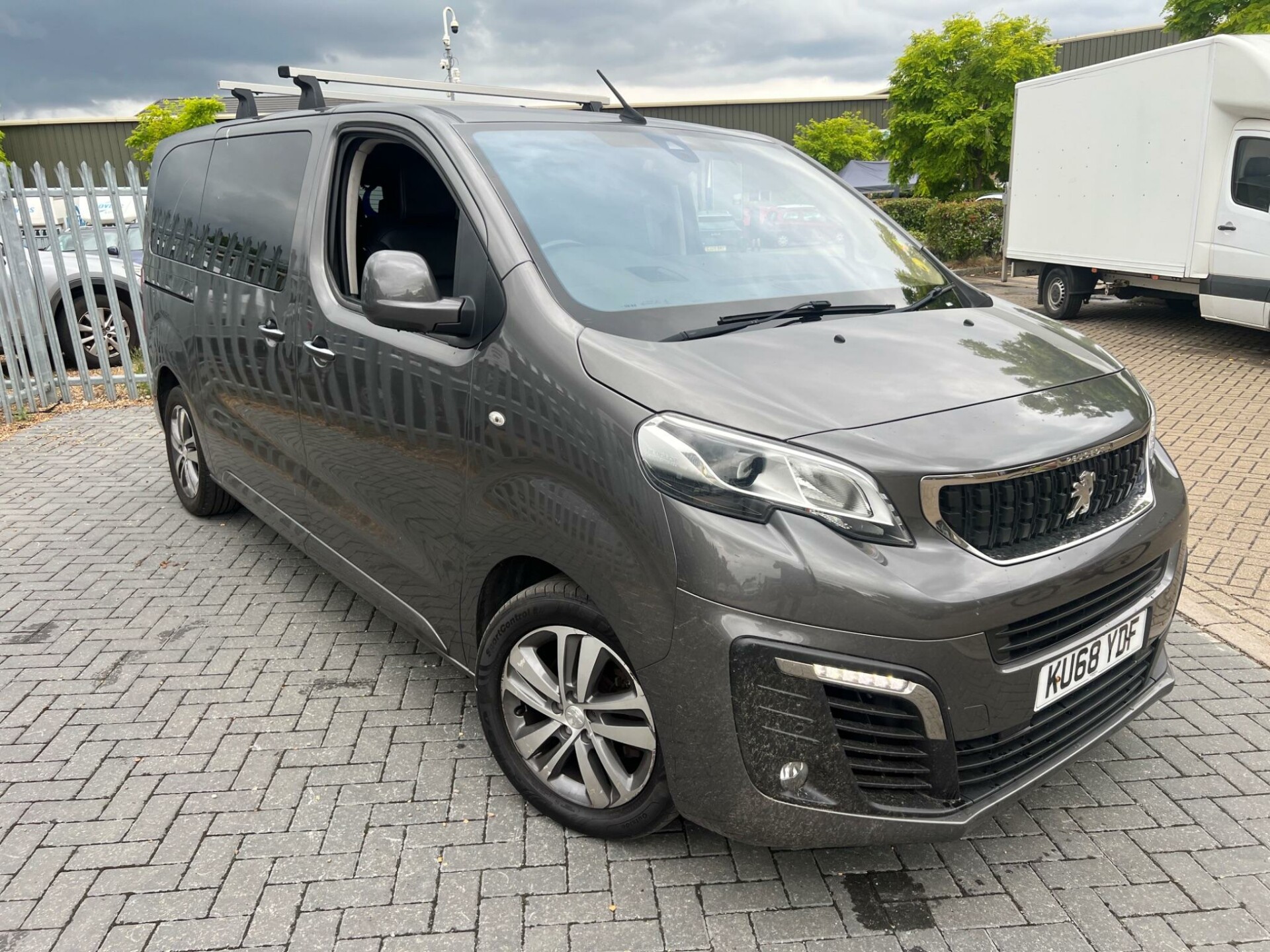 Peugeot Traveller