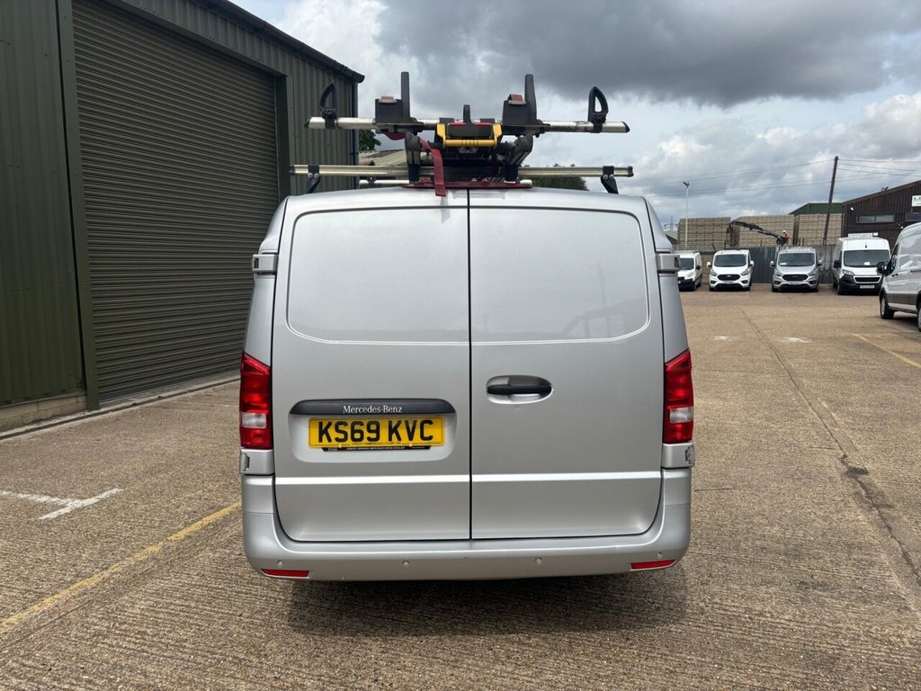 Mercedes Benz Vito
