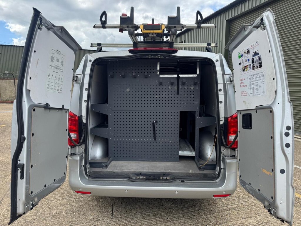Mercedes Benz Vito