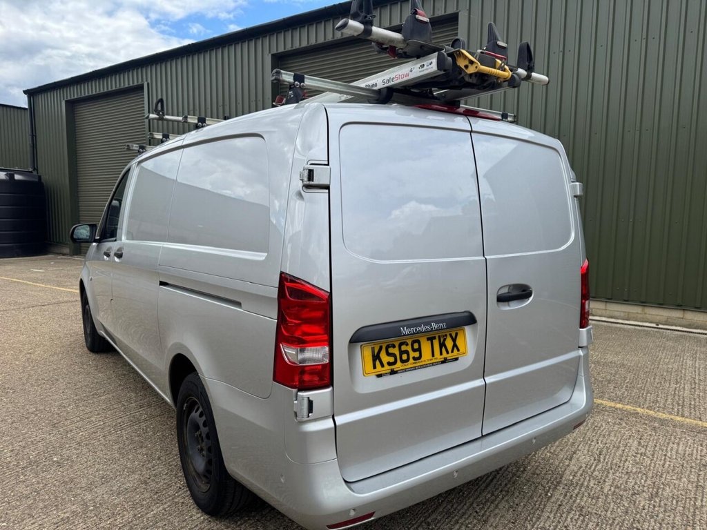 Mercedes Benz Vito