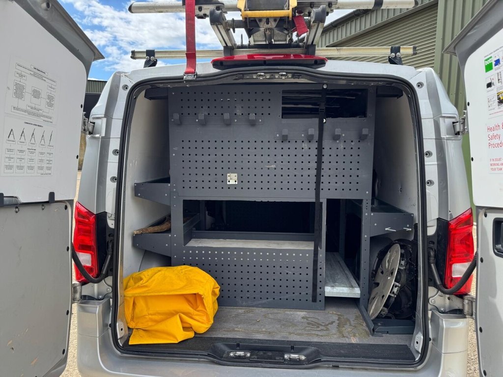 Mercedes Benz Vito