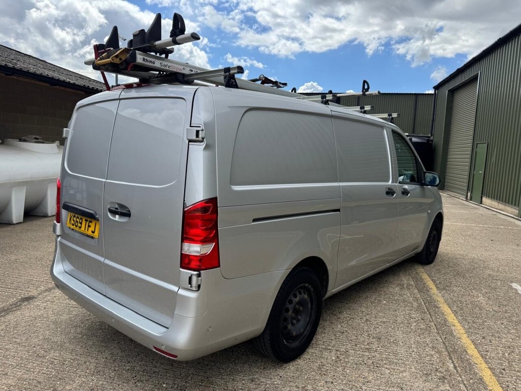 Mercedes Benz Vito