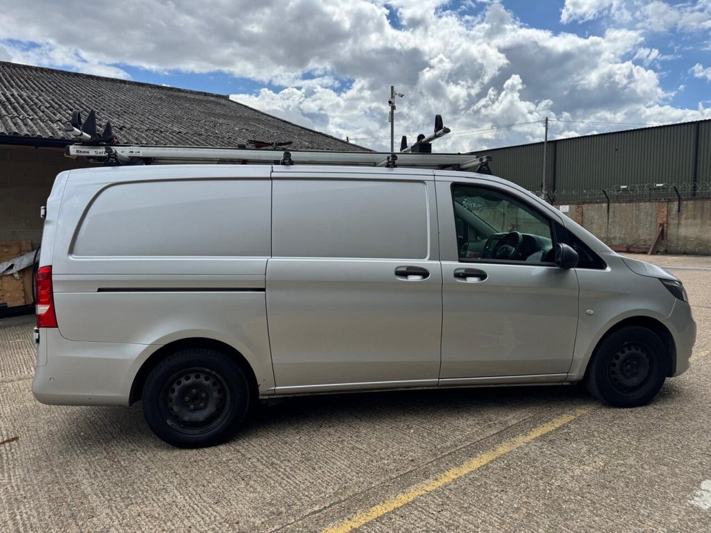 Mercedes Benz Vito