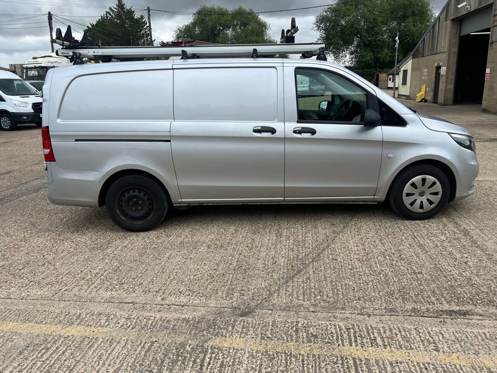 Mercedes Benz Vito