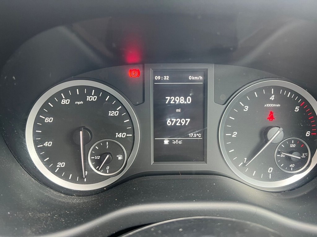 Mercedes Benz Vito