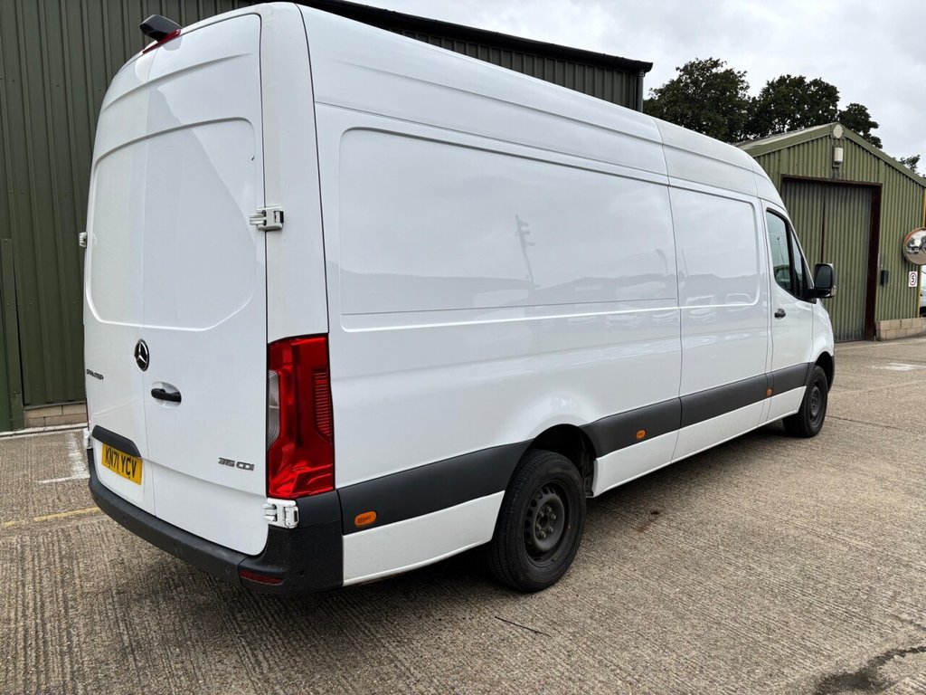 Mercedes Benz Sprinter