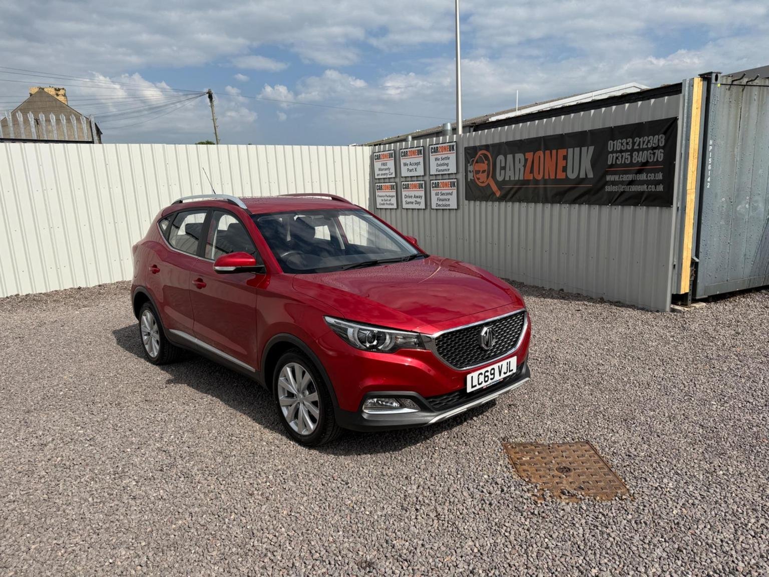 MG ZS
