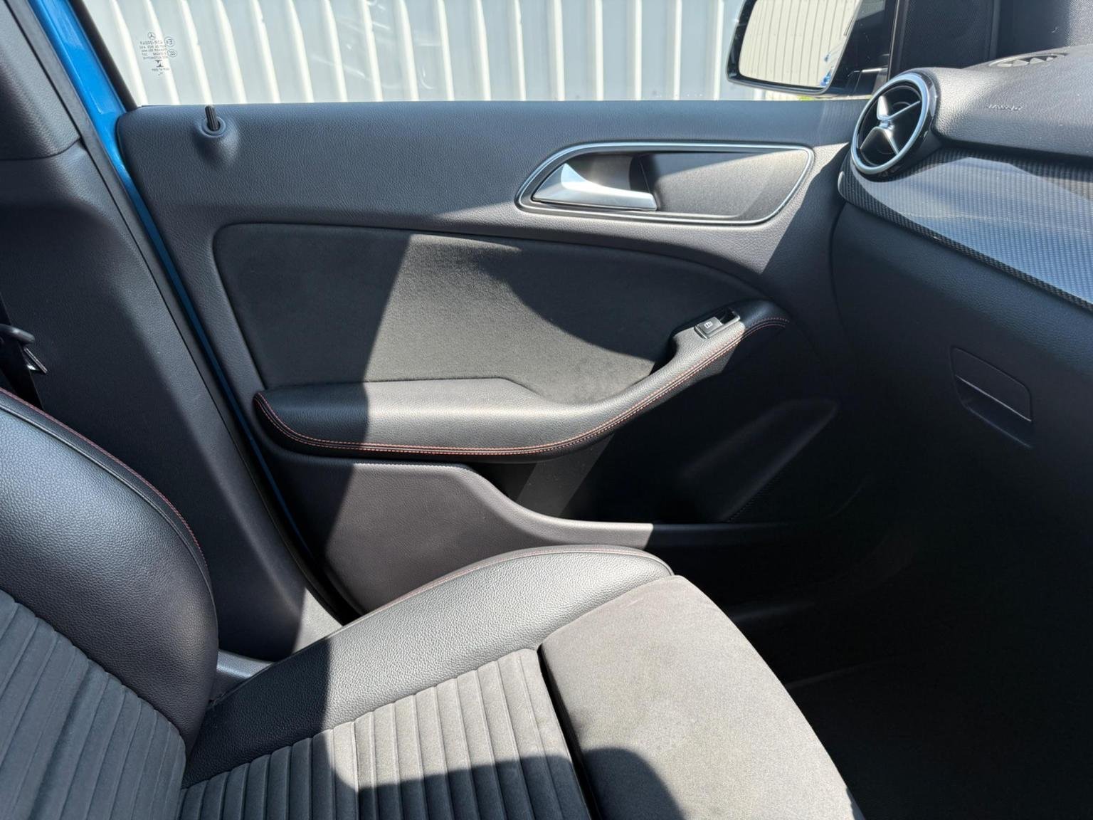 Mercedes Benz B Class