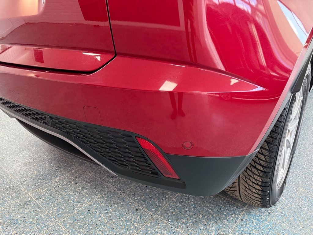 Jaguar E Pace
