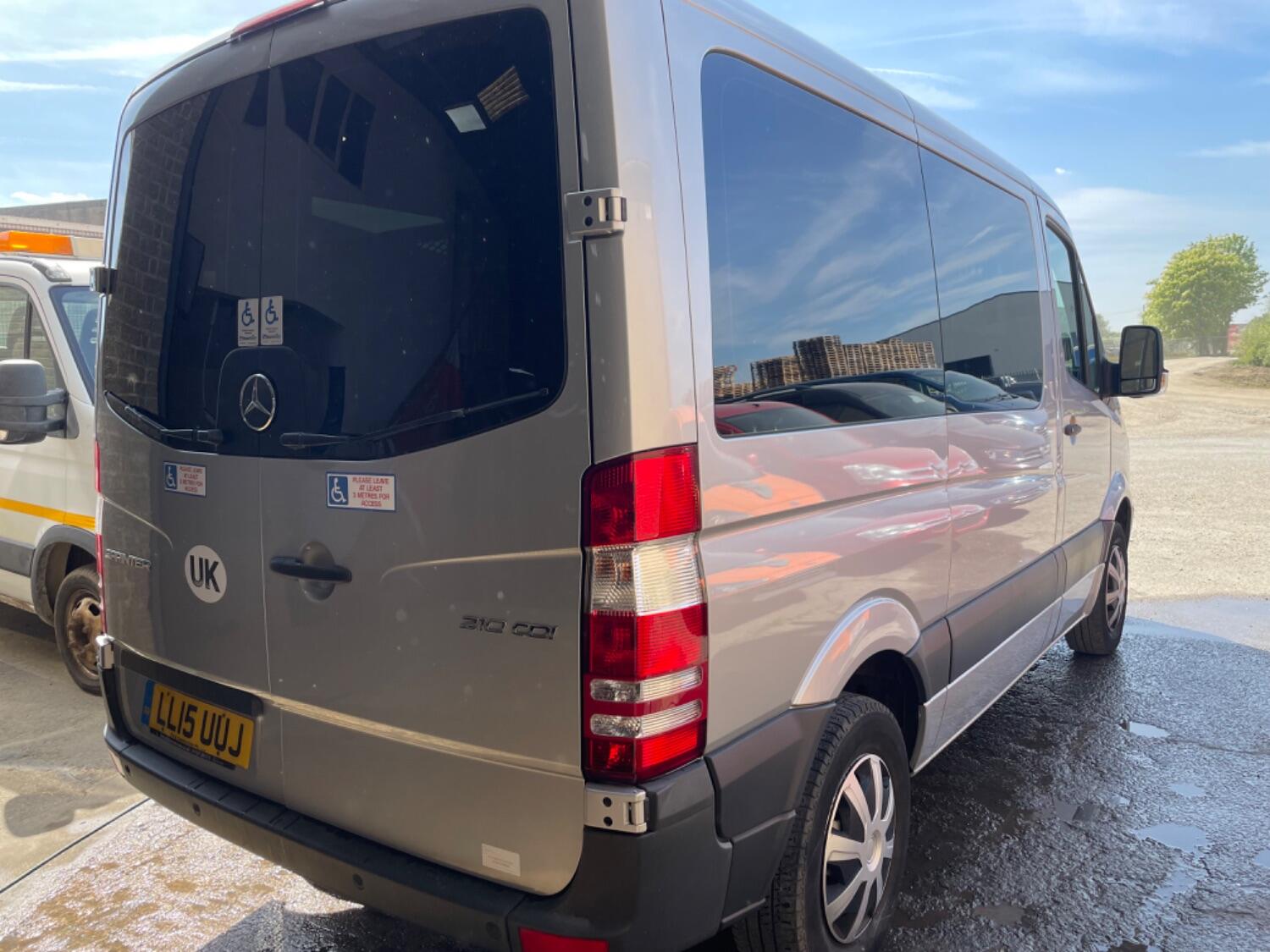 Mercedes Benz Sprinter
