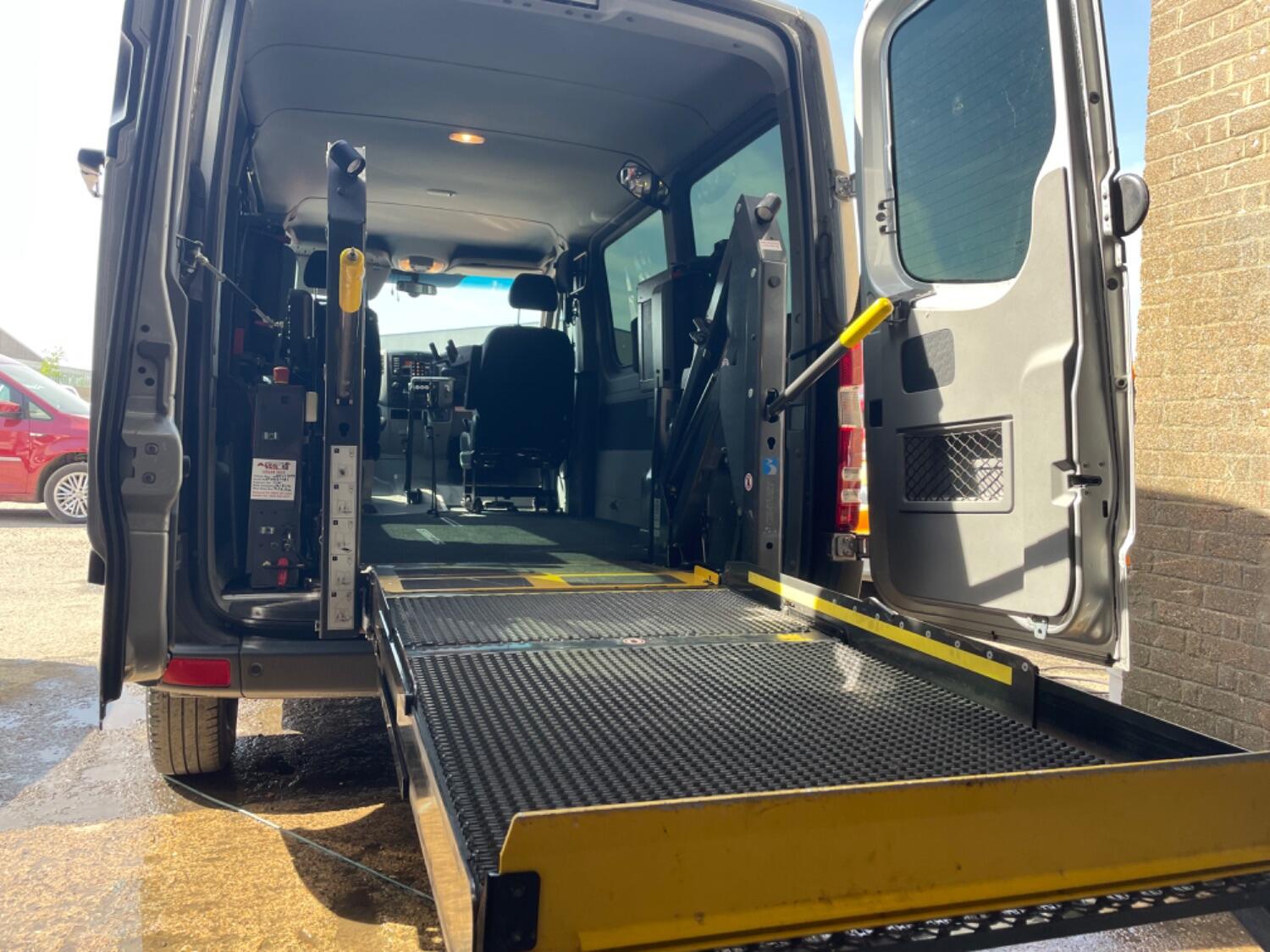 Mercedes Benz Sprinter