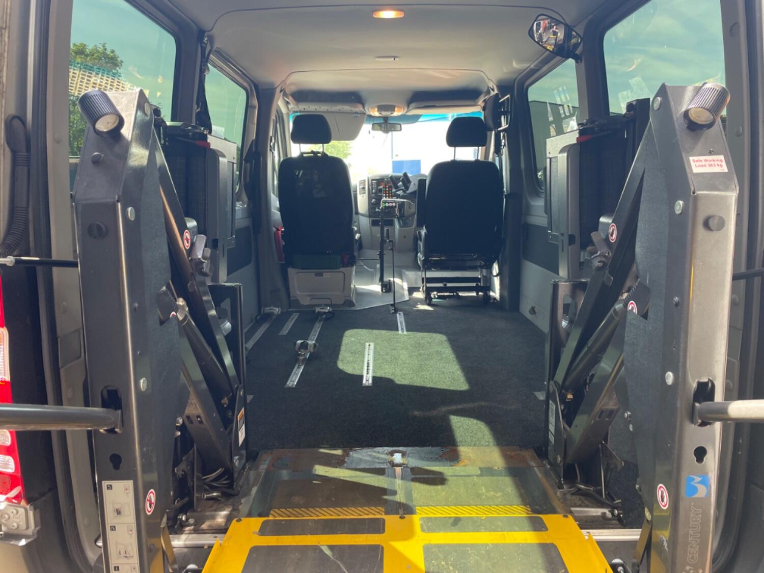 Mercedes Benz Sprinter