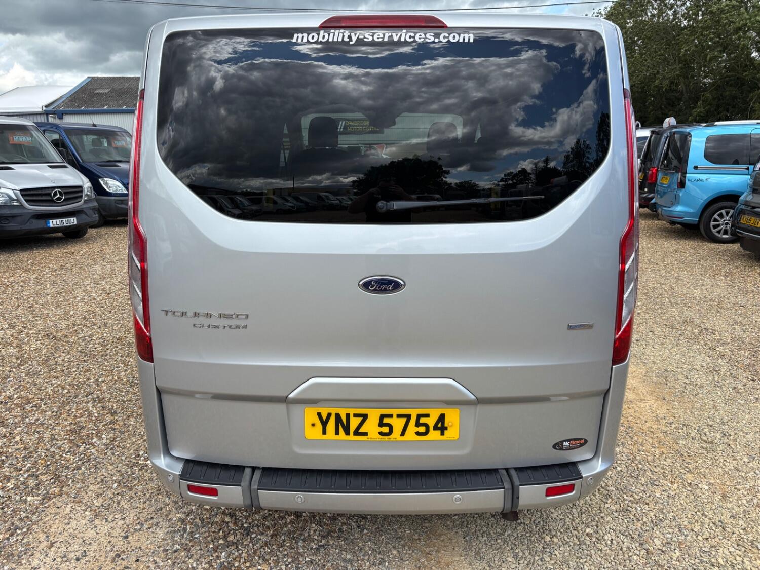 Ford Tourneo