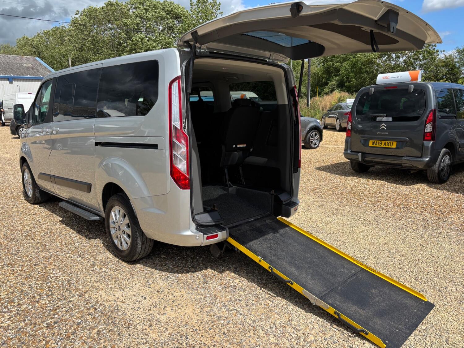 Ford Tourneo