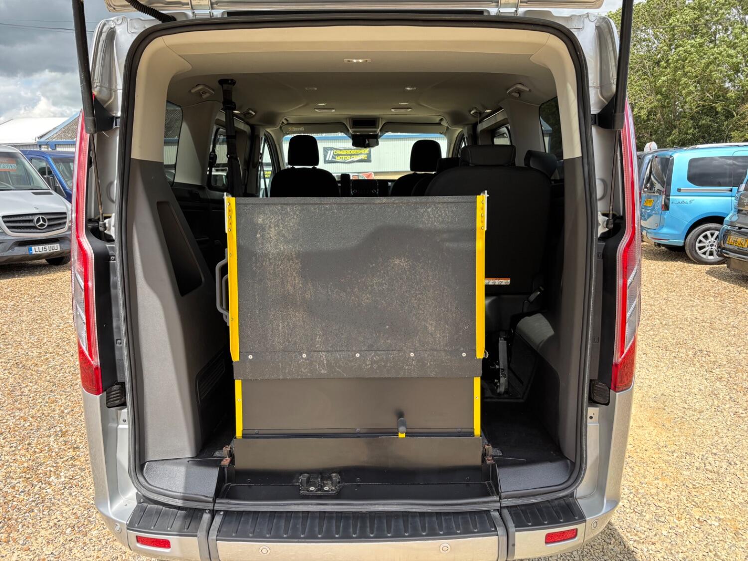 Ford Tourneo
