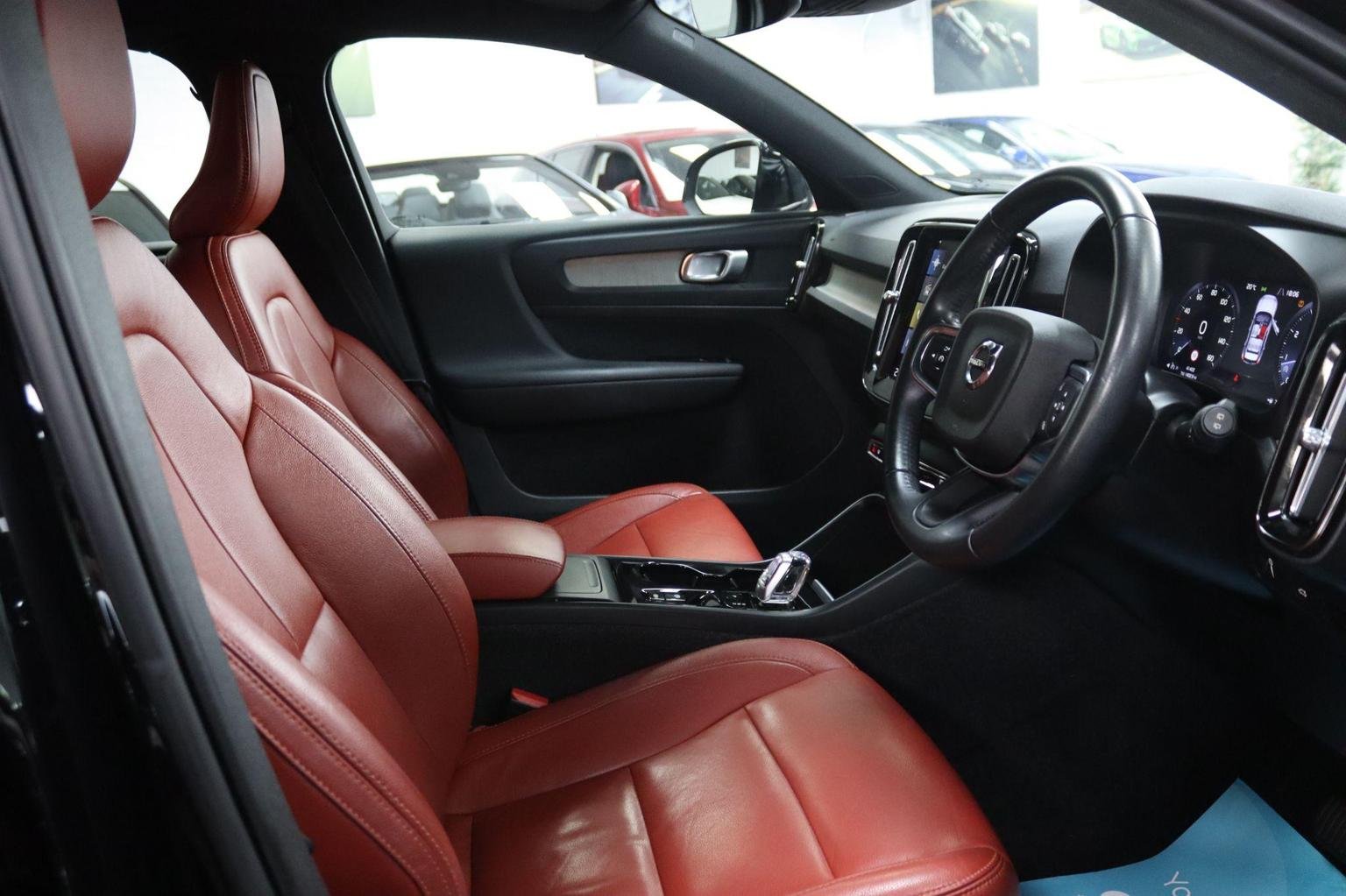 Volvo XC40