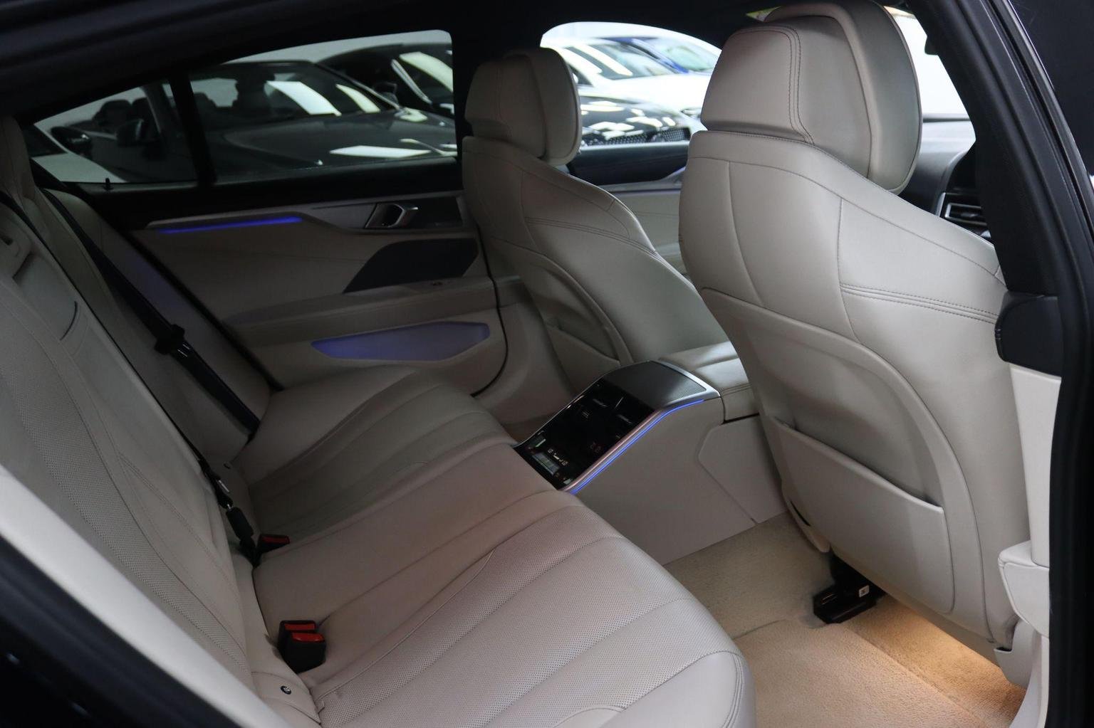BMW 8 Series