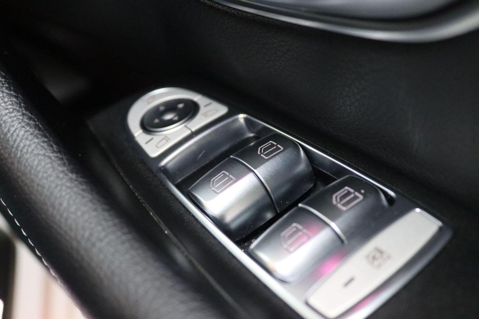 Mercedes Benz E Class