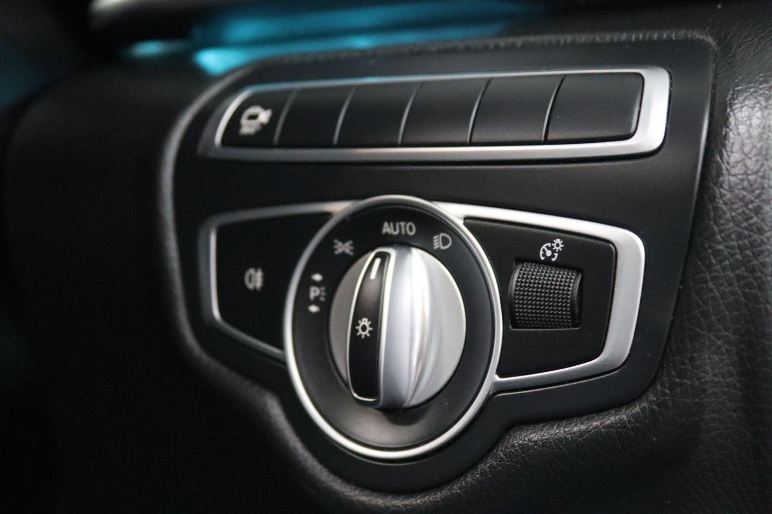 Mercedes Benz V Class