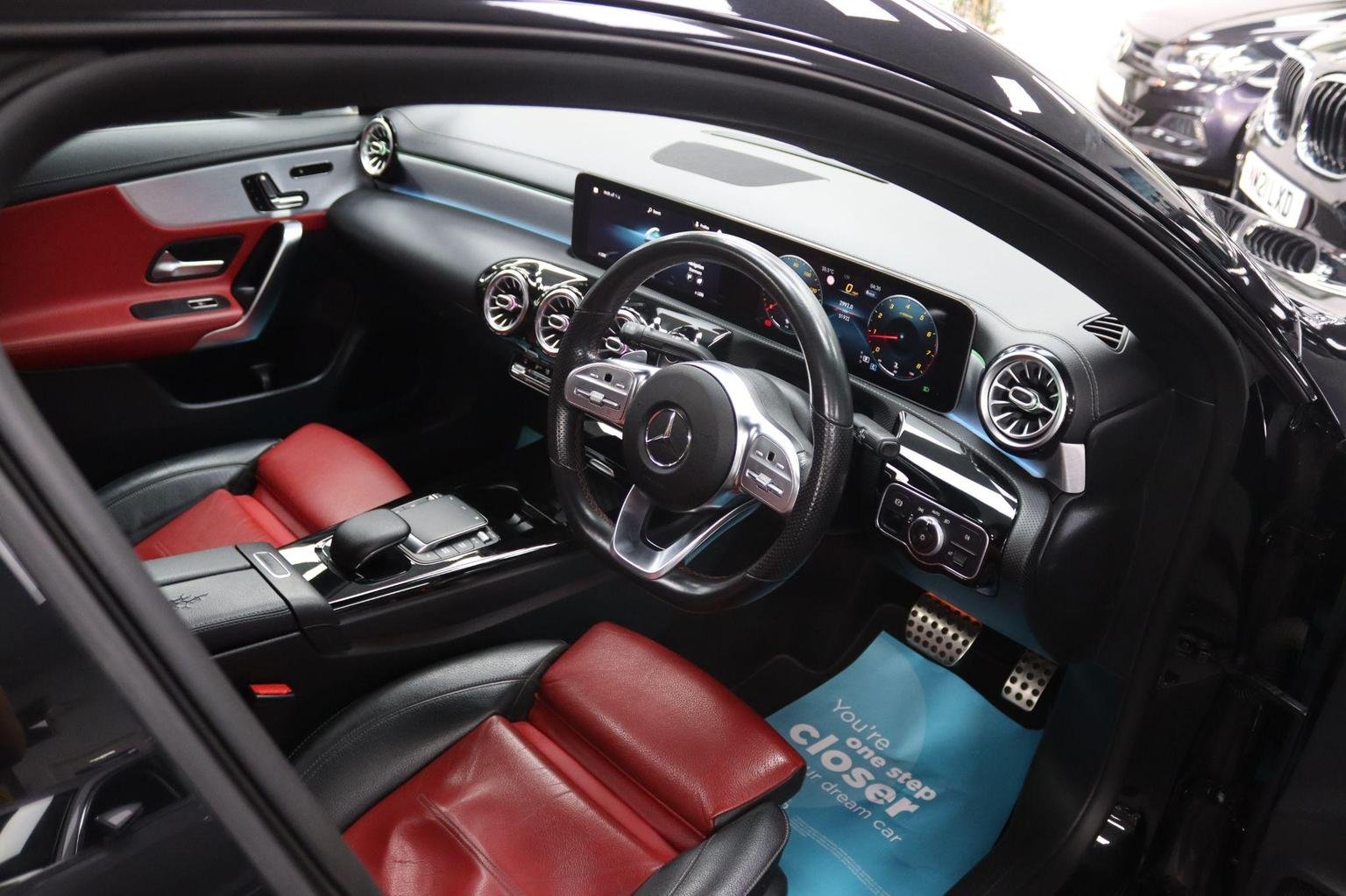 Mercedes Benz CLA