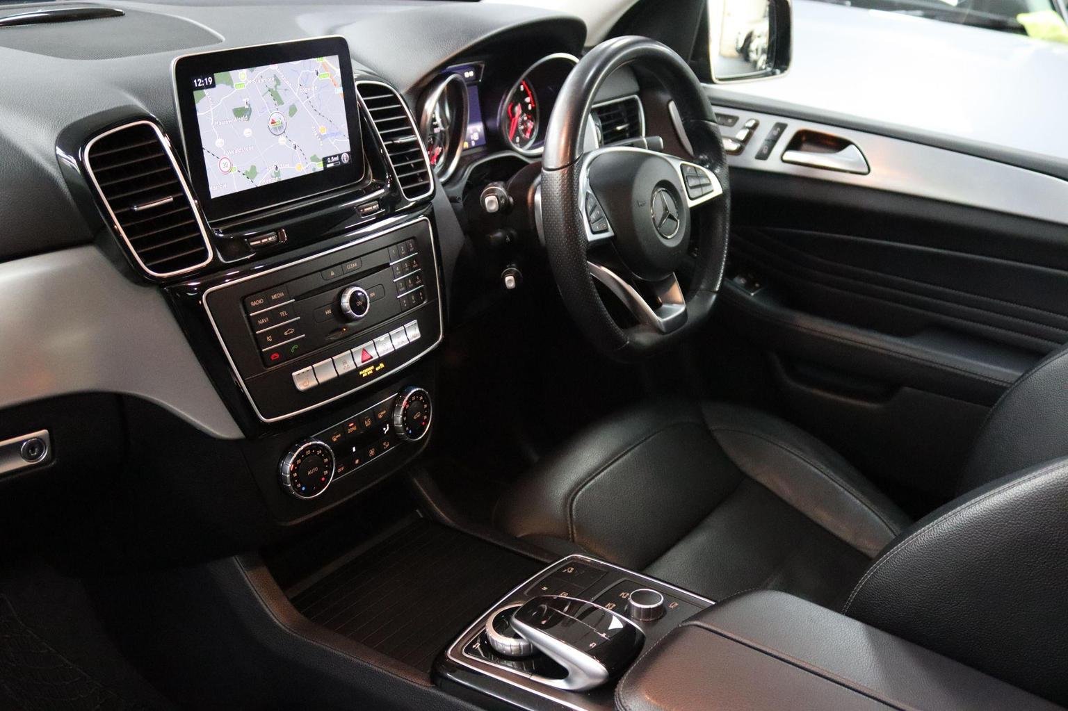 Mercedes Benz GLE-CLASS