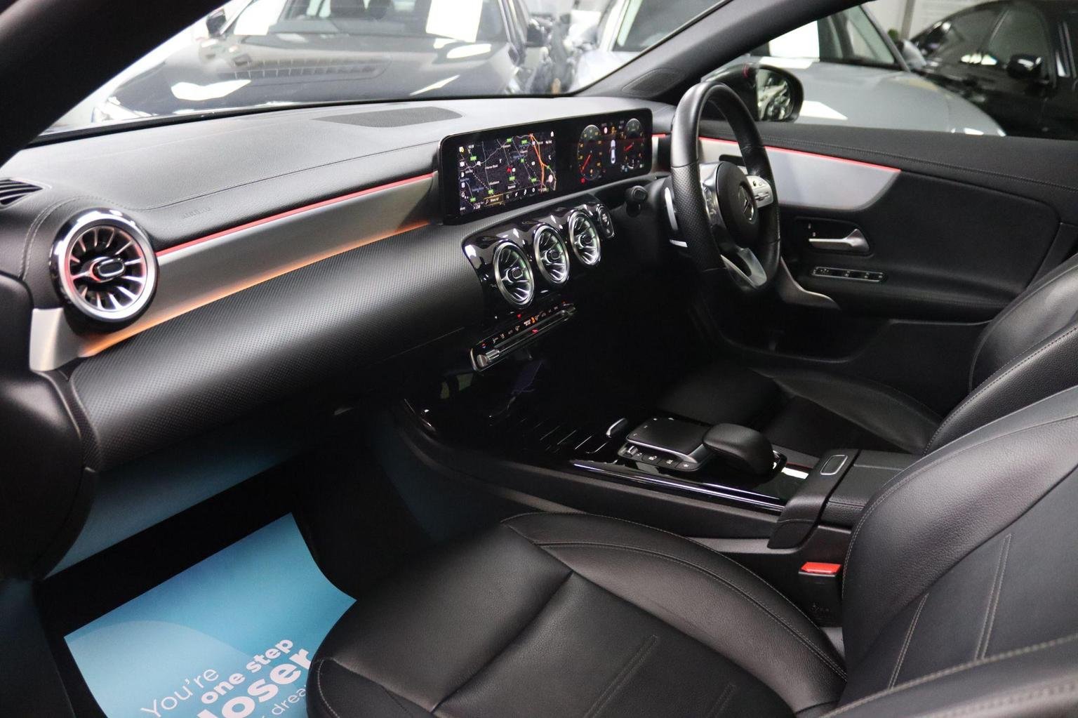Mercedes Benz CLA