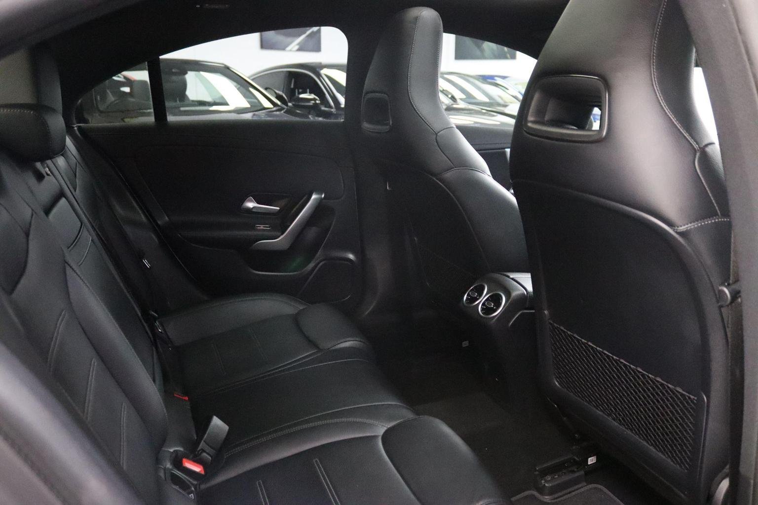 Mercedes Benz CLA