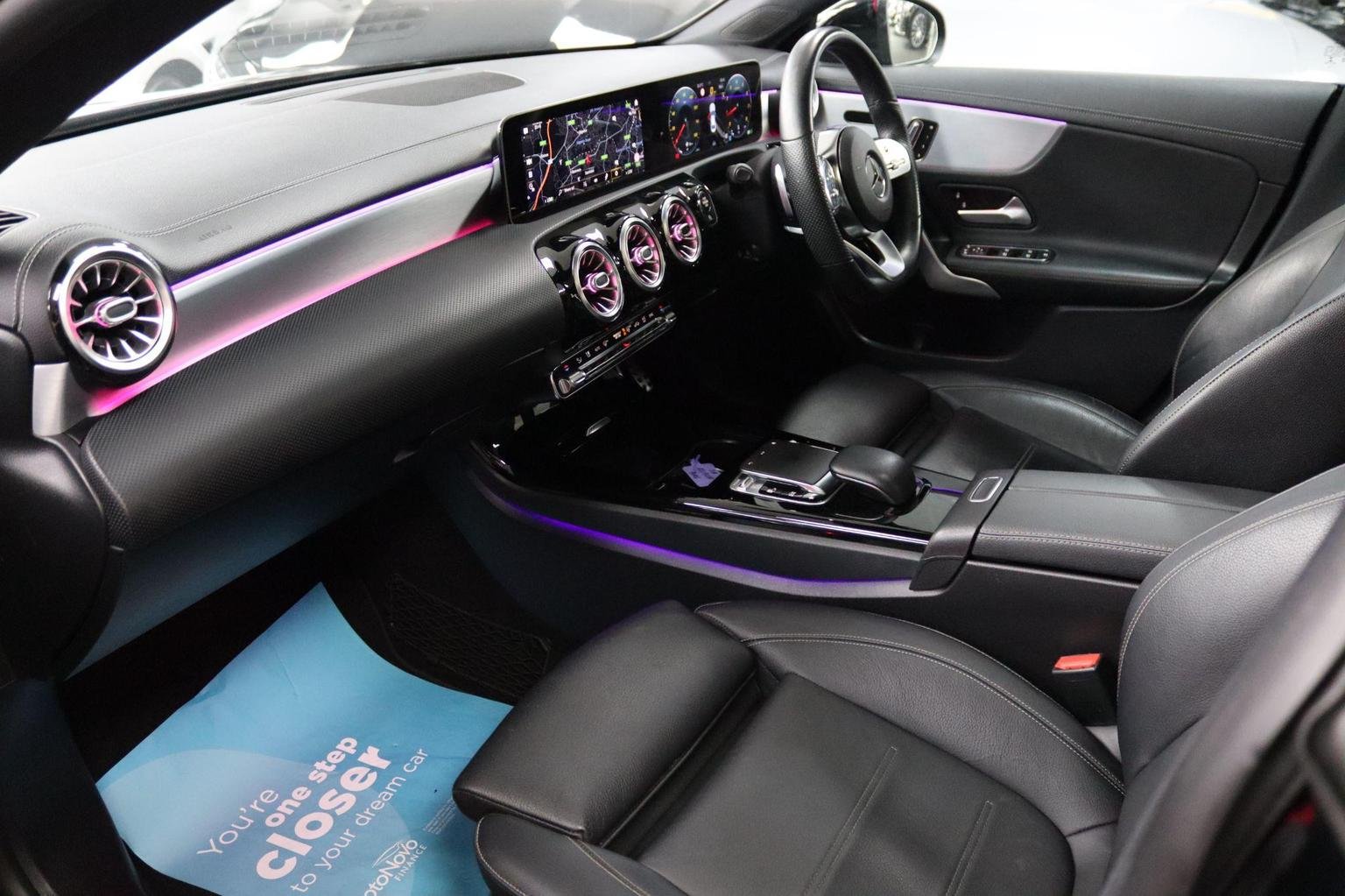 Mercedes Benz CLA