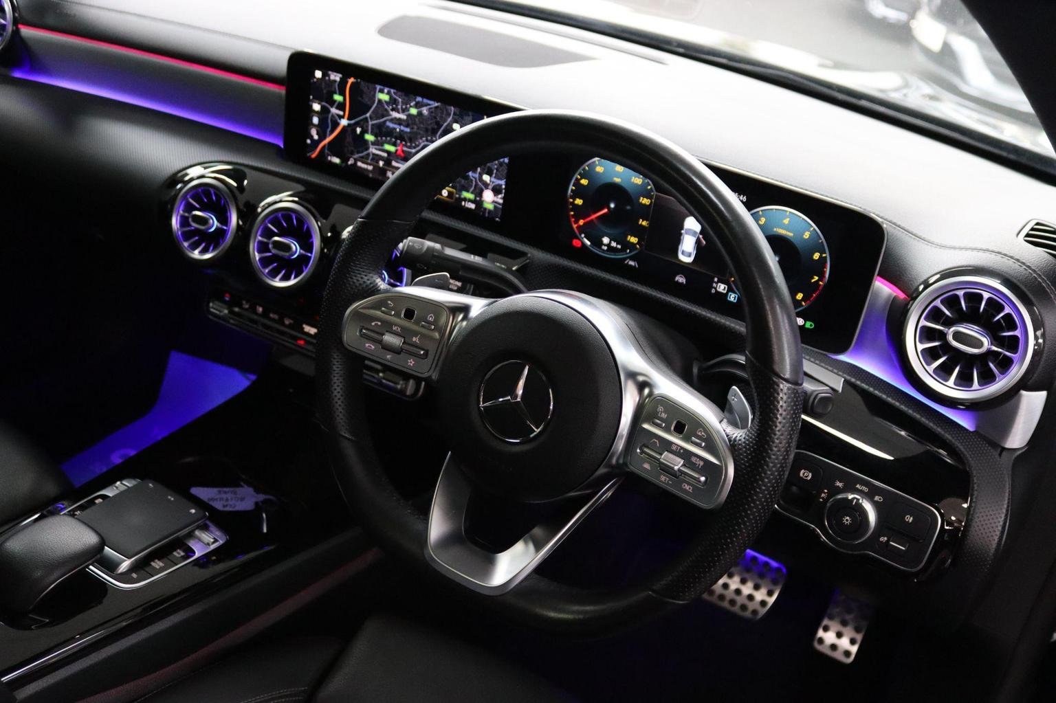 Mercedes Benz CLA
