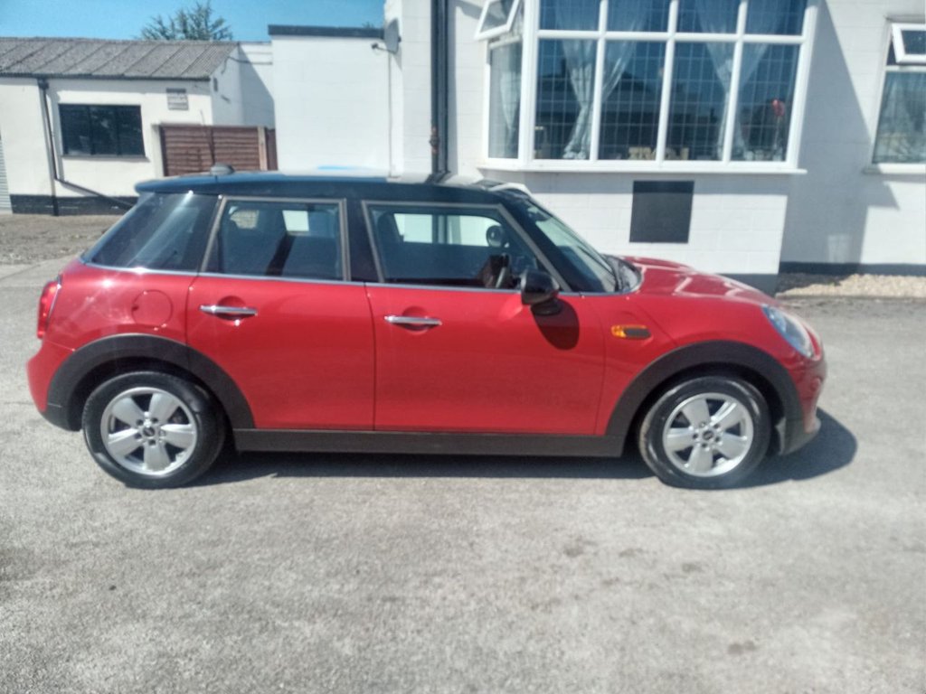 MINI Hatch