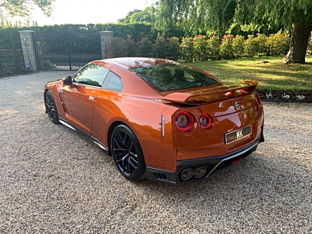 Nissan Gt R