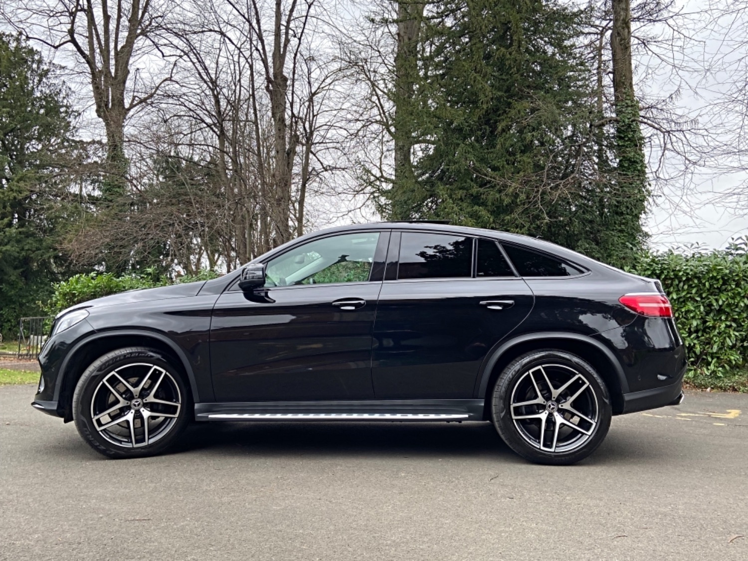 Mercedes Benz GLE-CLASS