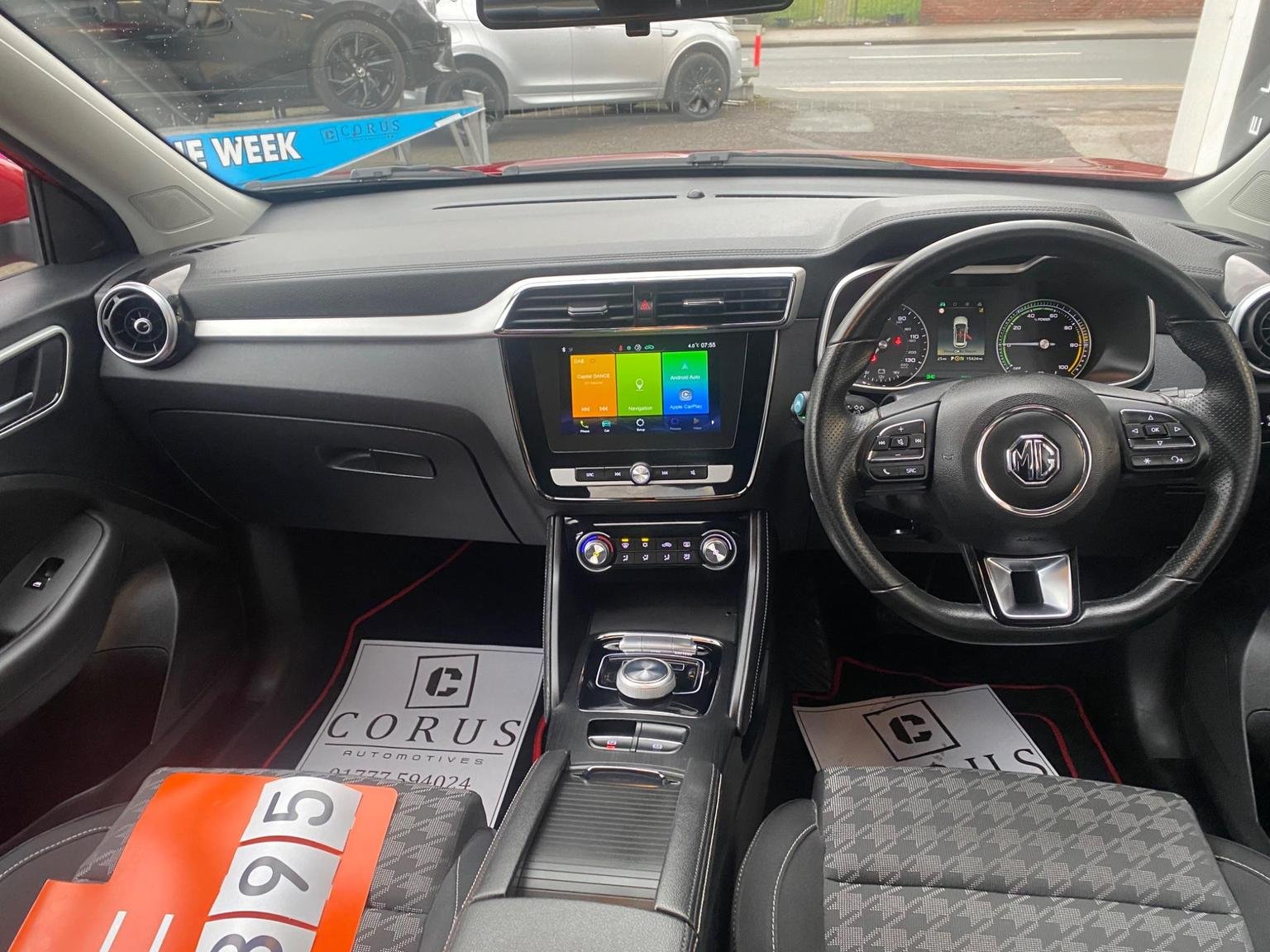 MG ZS