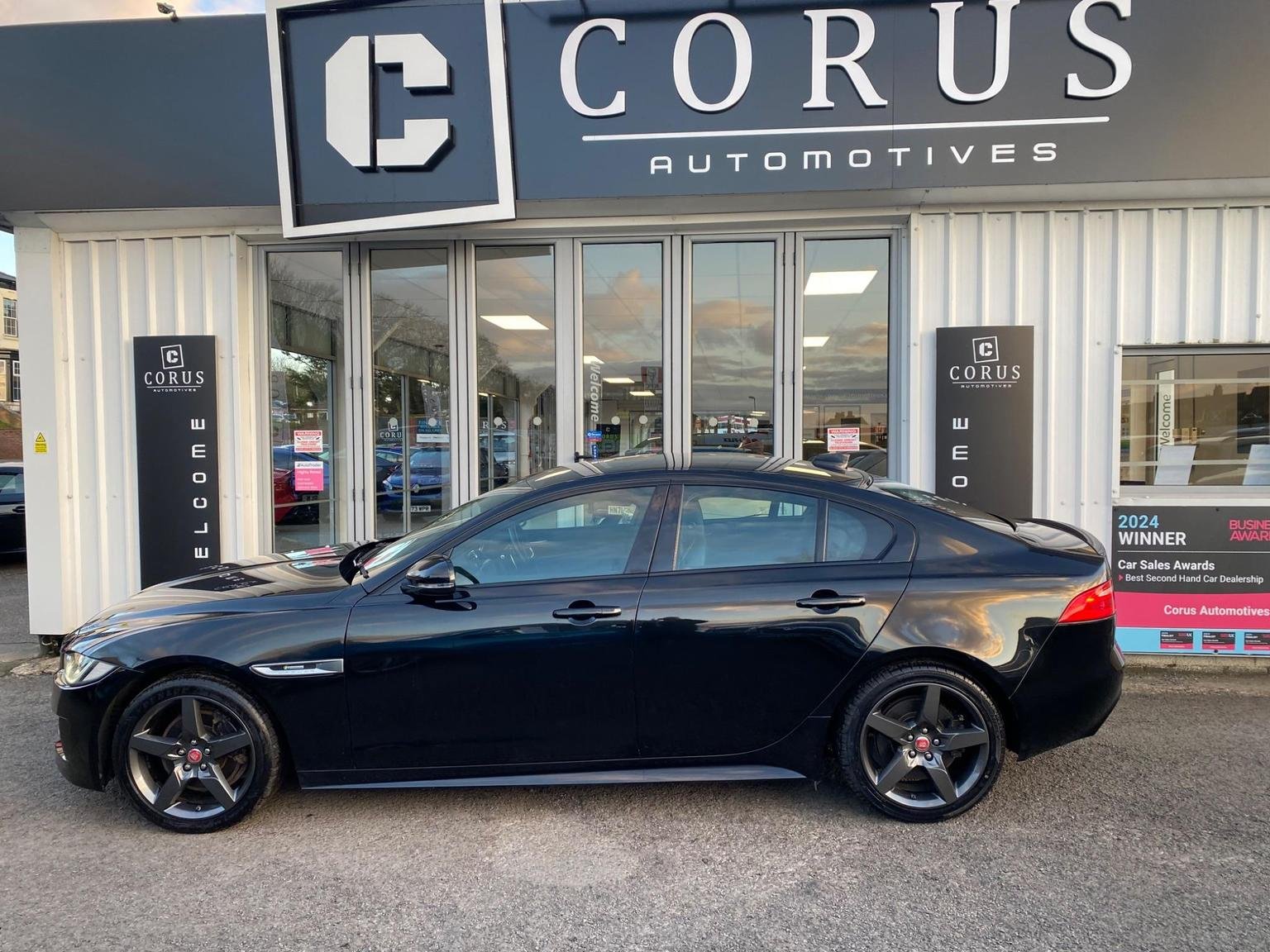 Jaguar XE