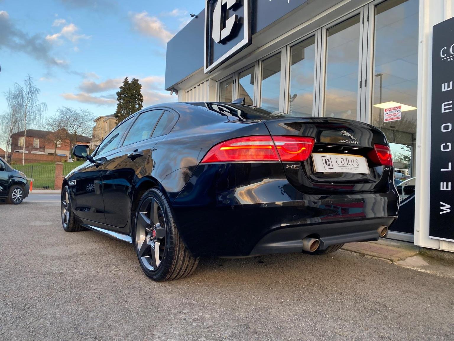 Jaguar XE