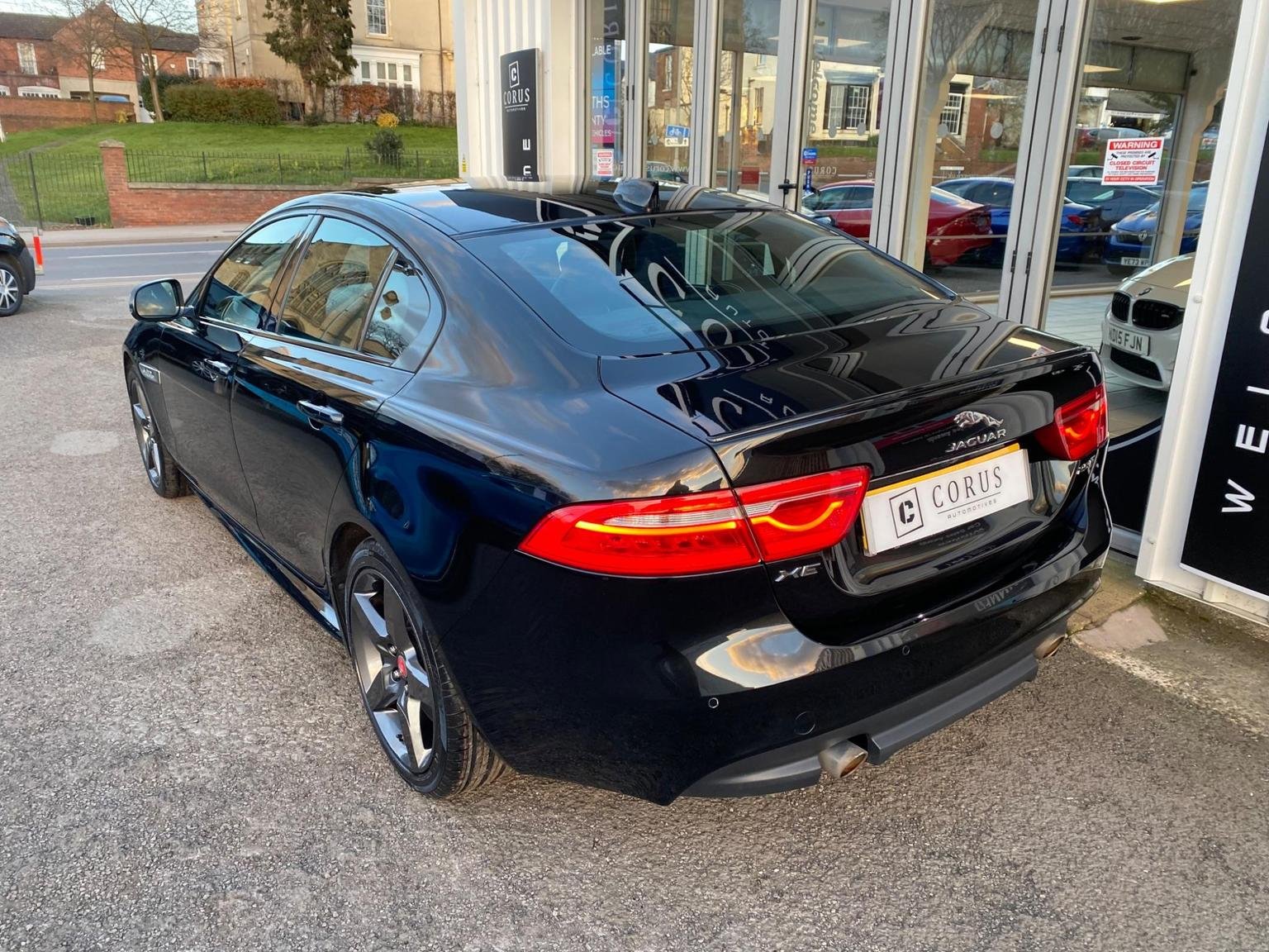 Jaguar XE