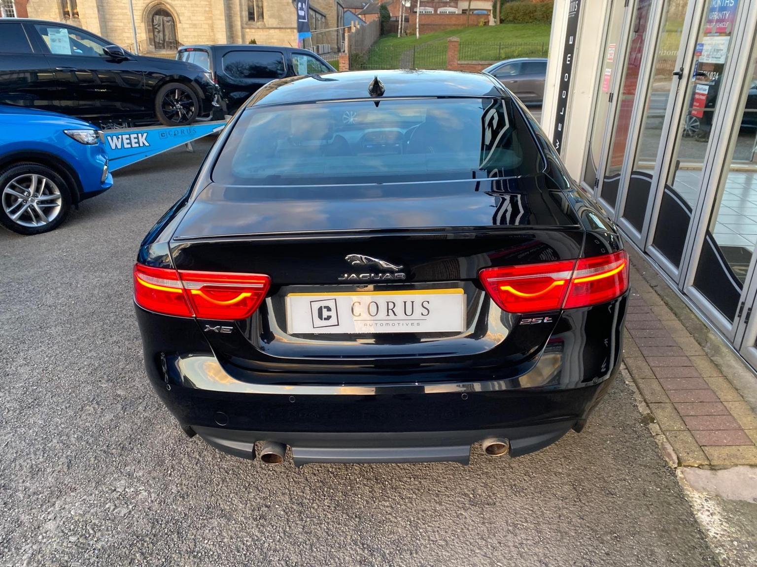 Jaguar XE