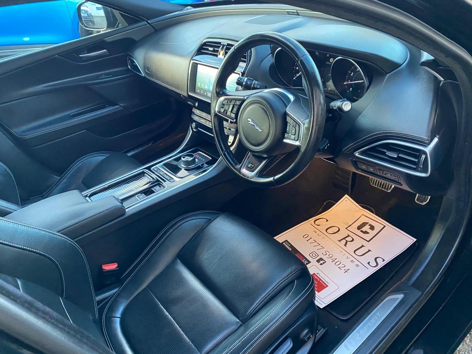 Jaguar XE