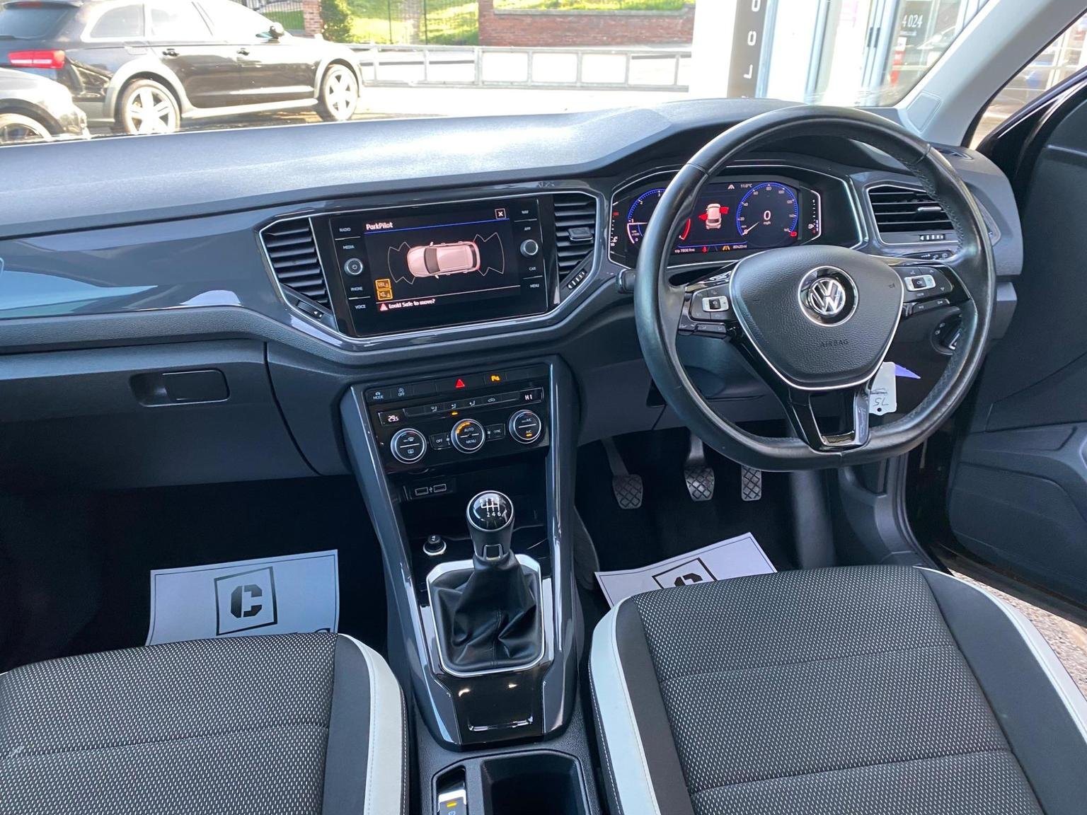 Volkswagen T Roc