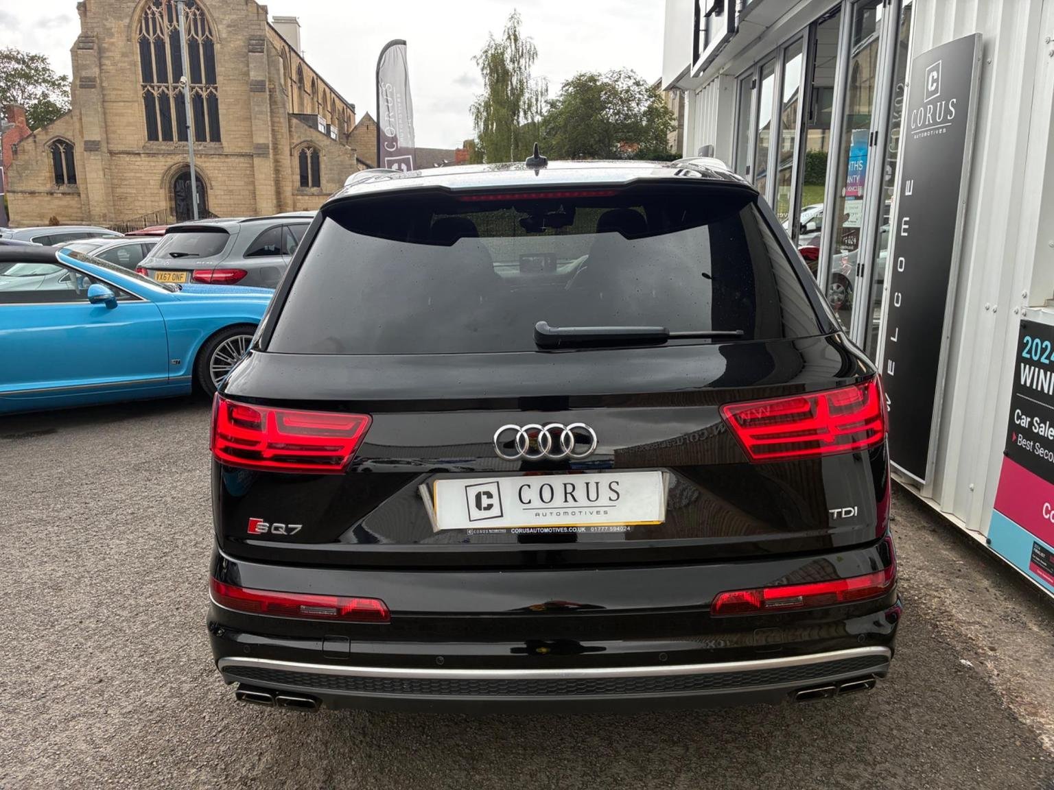 Audi SQ7