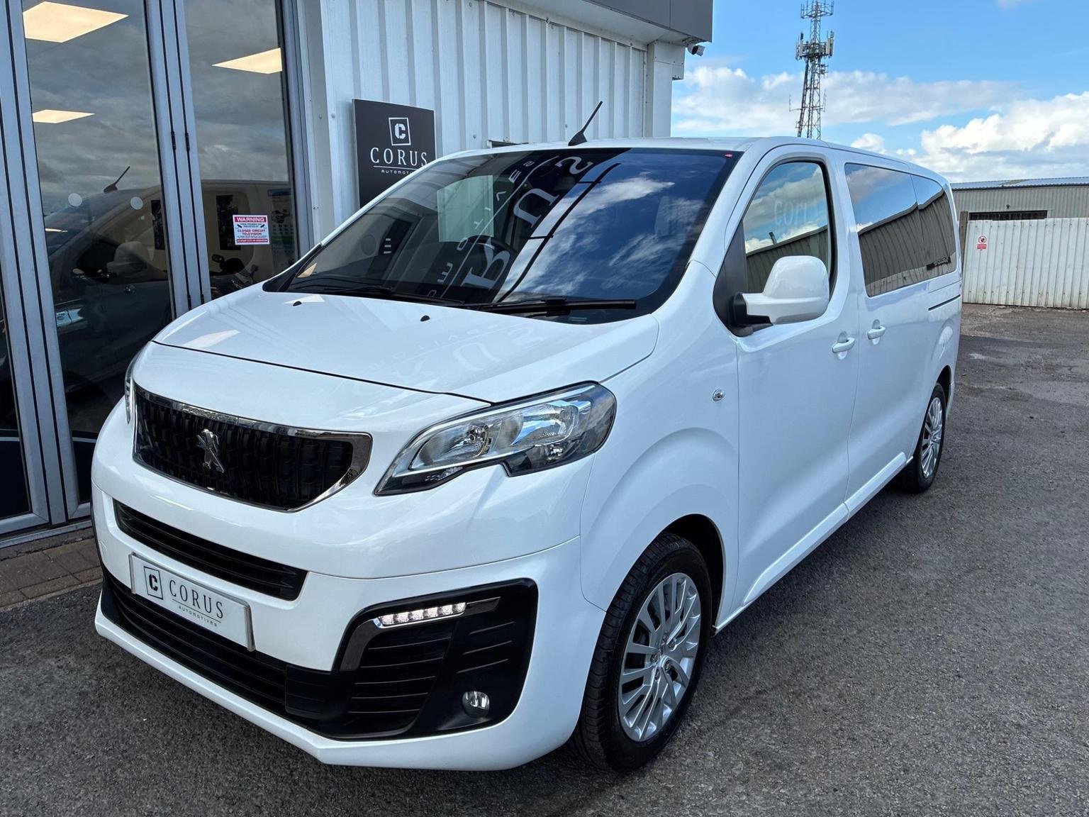 Peugeot Traveller