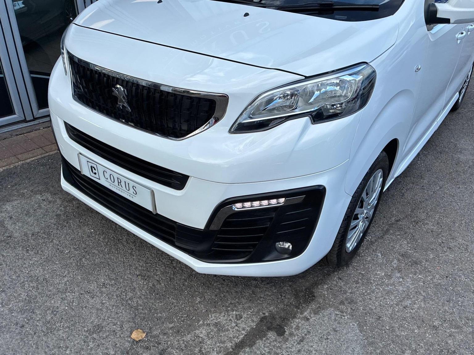Peugeot Traveller