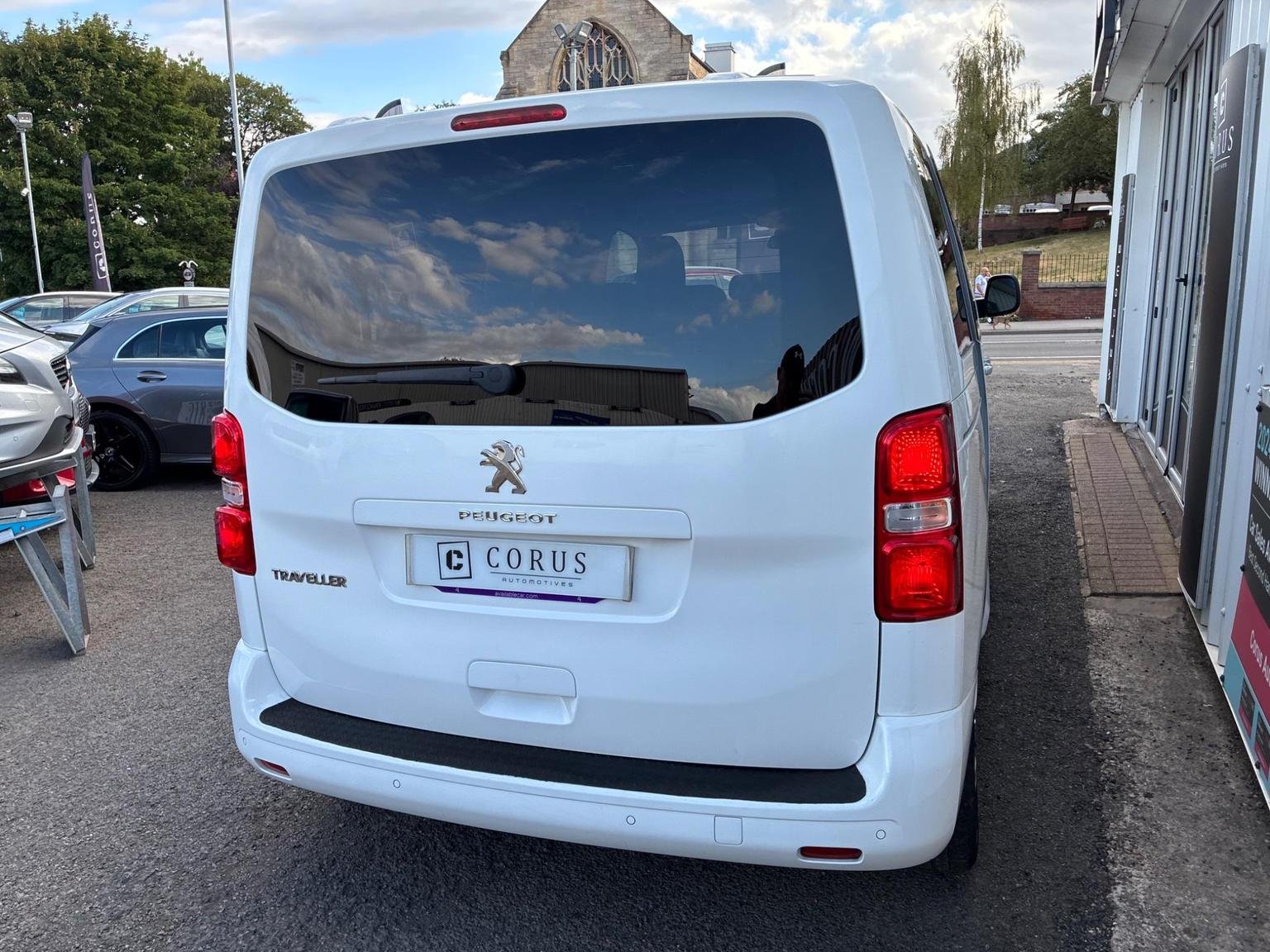 Peugeot Traveller